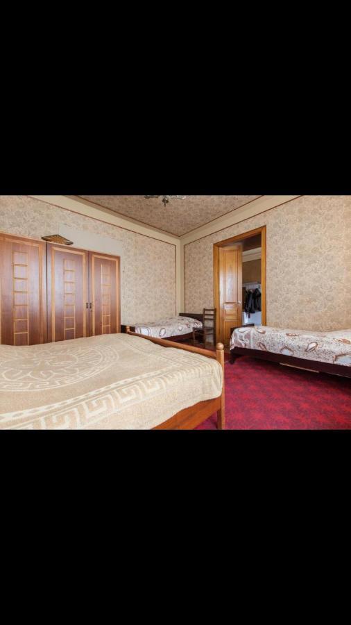 Veriko'S Guest Hause Kazbegi Exteriör bild