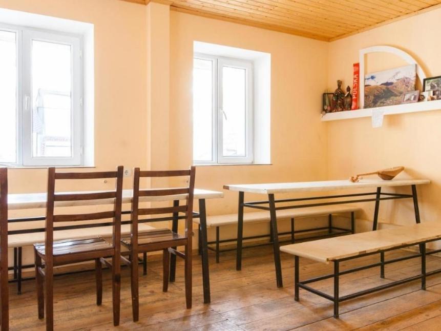 Veriko'S Guest Hause Kazbegi Exteriör bild
